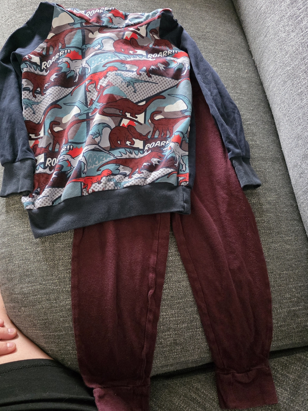 Kids Maroon Jogger Pants - Comfortable Everyday Bottoms 3ans